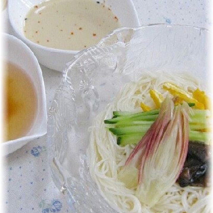 豆乳ダレと梅ダレ！コクうま～つけ麺風冷やしそうめん